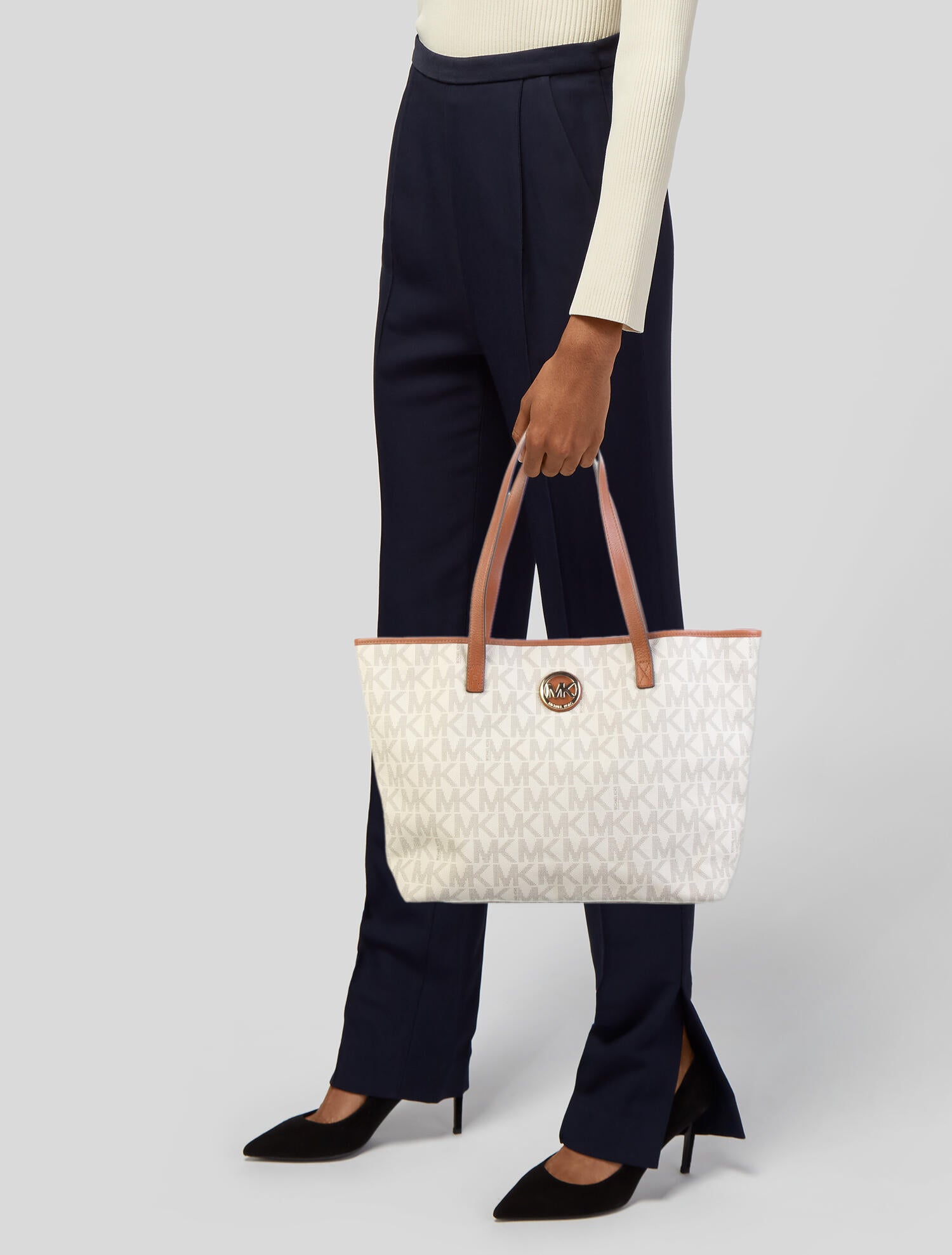 Michael Michael Kors Monogram Tote