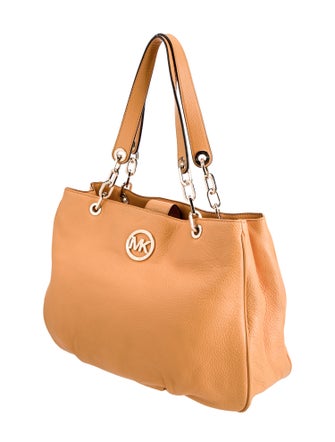 Michael Michael Kors Leather Shoulder Bag