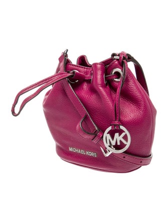 Michael Michael Kors Leather Bucket Bag