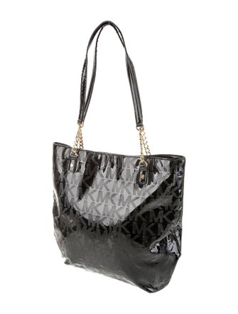 Michael Michael Kors Bucket Bag