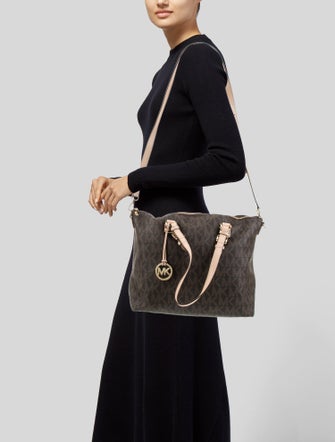 Michael Michael Kors Messenger Bag