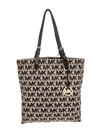 Michael Michael Kors Canvas Bucket Bag