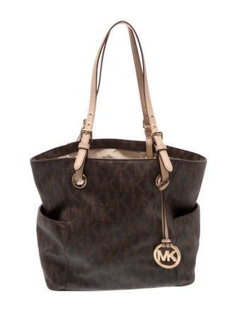 Michael Michael Kors Monogram Bucket Bag