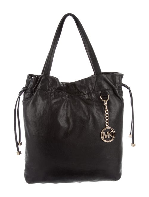 Michael Michael Kors Leather Bucket Bag Black