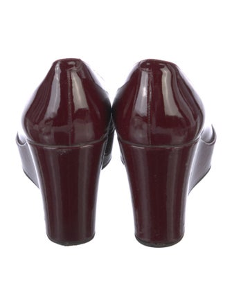 Marc by Marc Jacobs Patent Leather Pumps