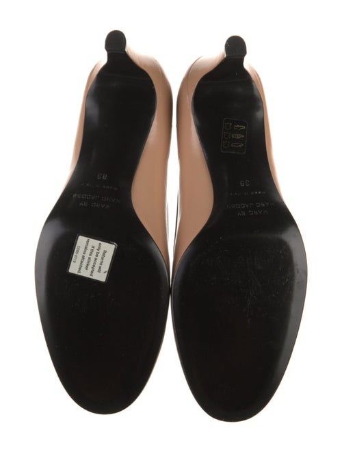 Marc by Marc Jacobs Leather Bow Accents Pumps