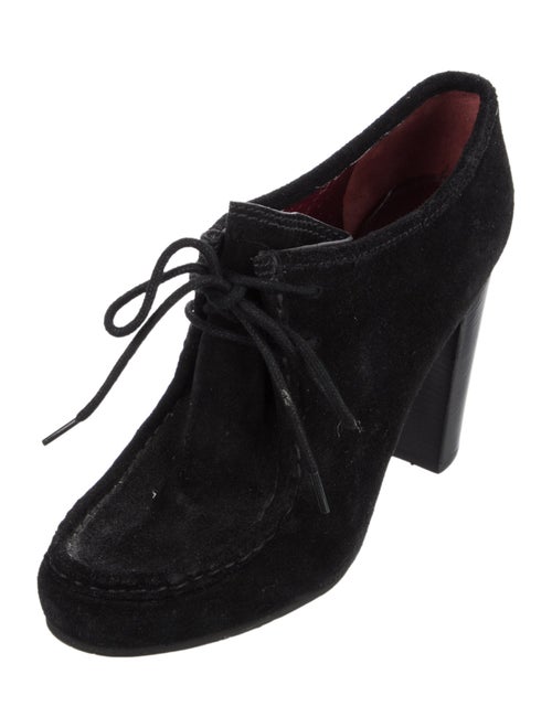 Marc by Marc Jacobs Suede Pumps