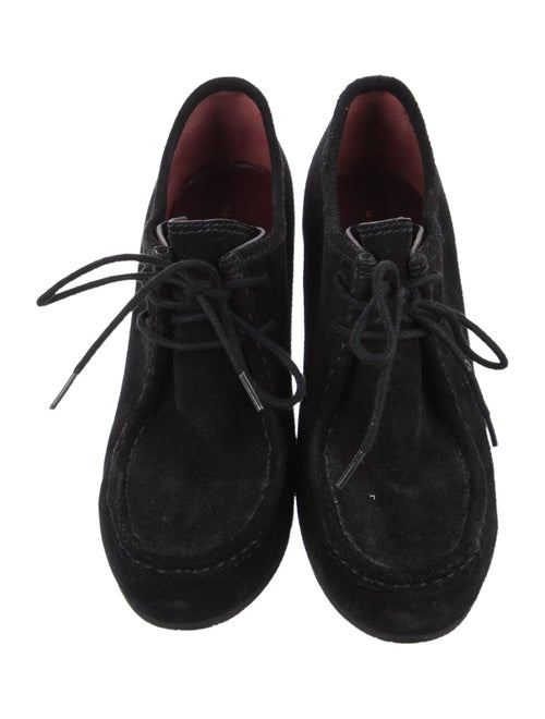 Marc by Marc Jacobs Suede Pumps