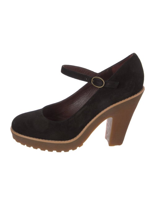 Marc by Marc Jacobs Suede Pumps