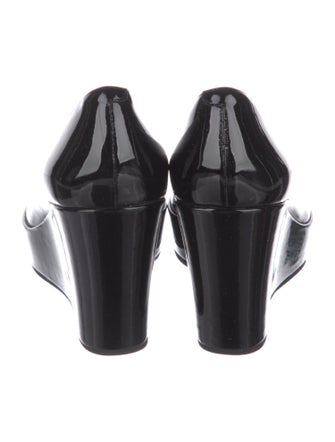 Marc by Marc Jacobs Patent Leather Pumps