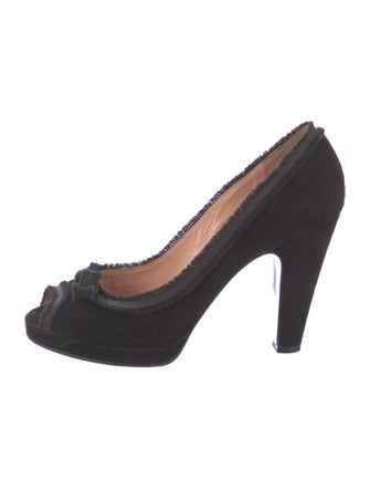 Marc by Marc Jacobs Suede Bow Accents Pumps