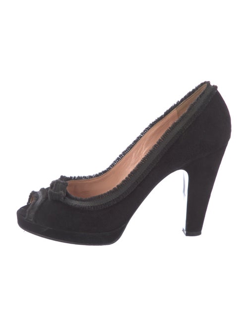 Marc by Marc Jacobs Suede Bow Accents Pumps