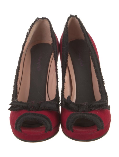 Marc by Marc Jacobs Suede Bow Accents Pumps
