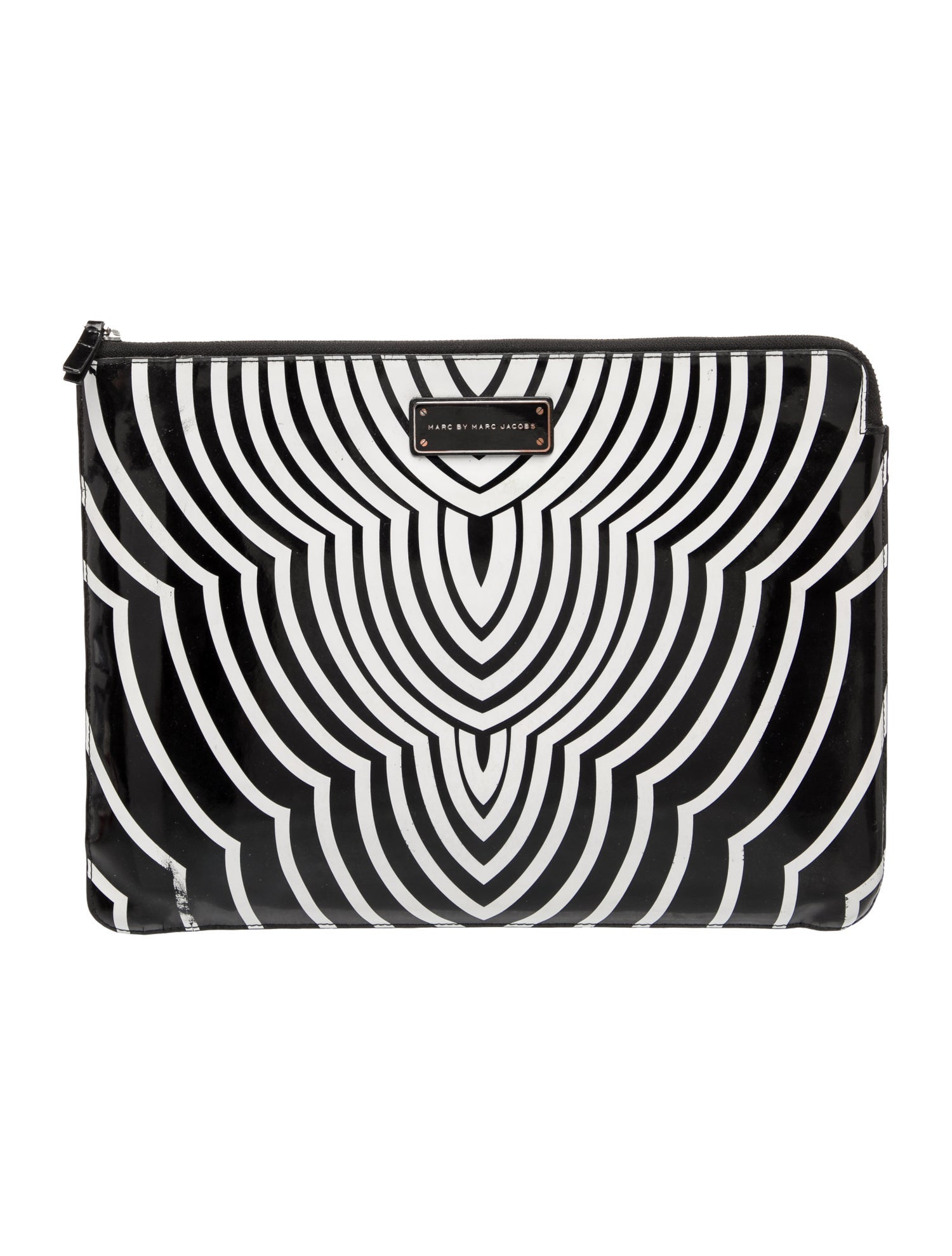 Marc by Marc Jacobs Patent Leather Minaudière