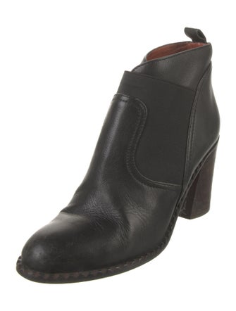 Marc by Marc Jacobs Leather Chelsea Boots
