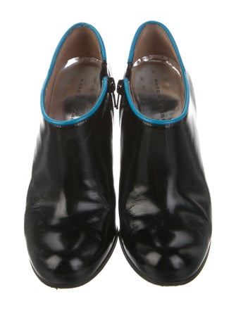 Marc by Marc Jacobs Leather T-Strap Pumps