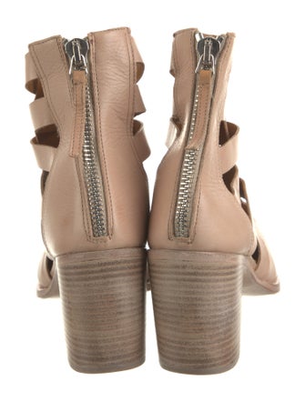 Materia Prima By Goffredo Fantini Leather Printed Lace-Up Boots