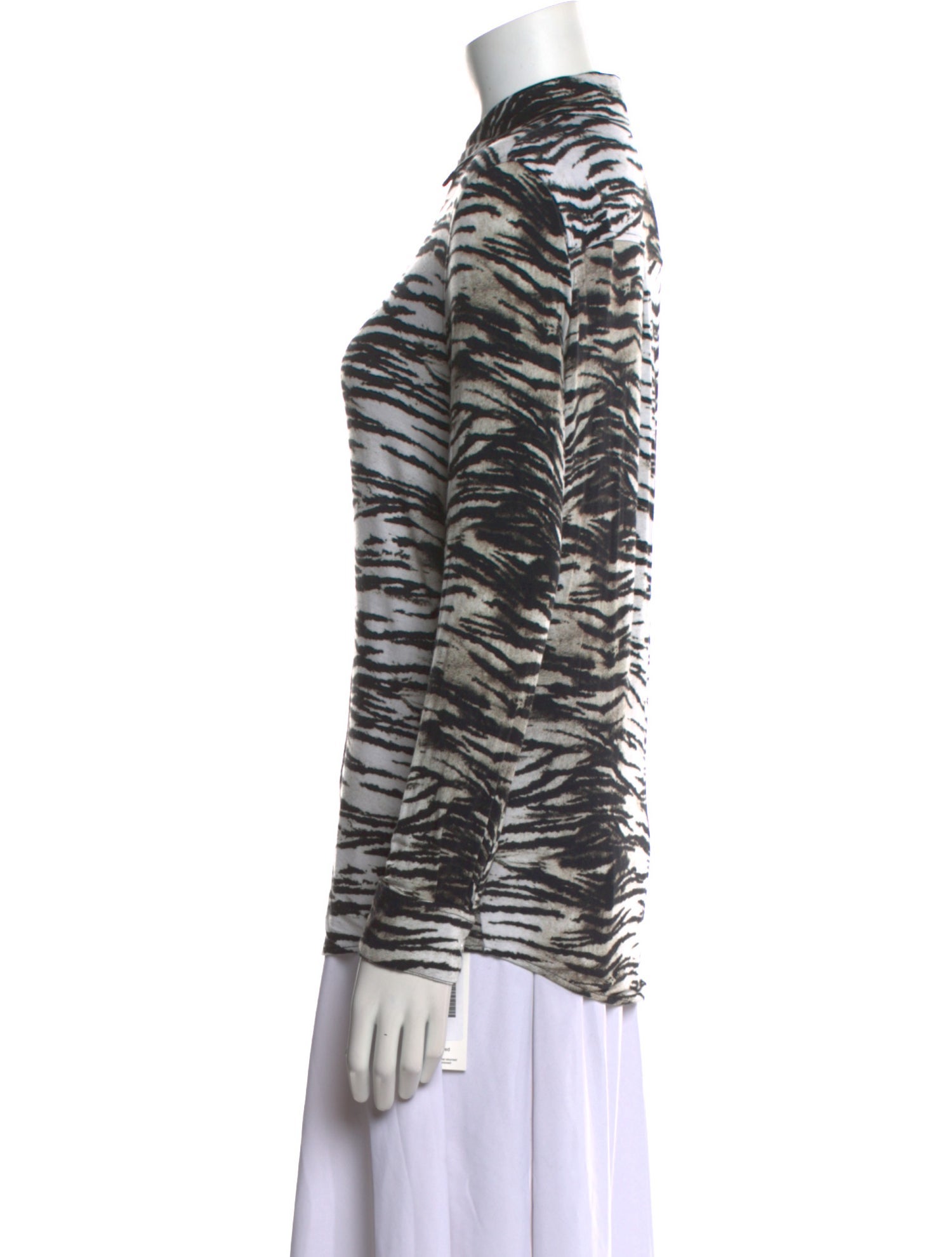 Majestic Filatures Animal Print Long Sleeve Button-Up Top