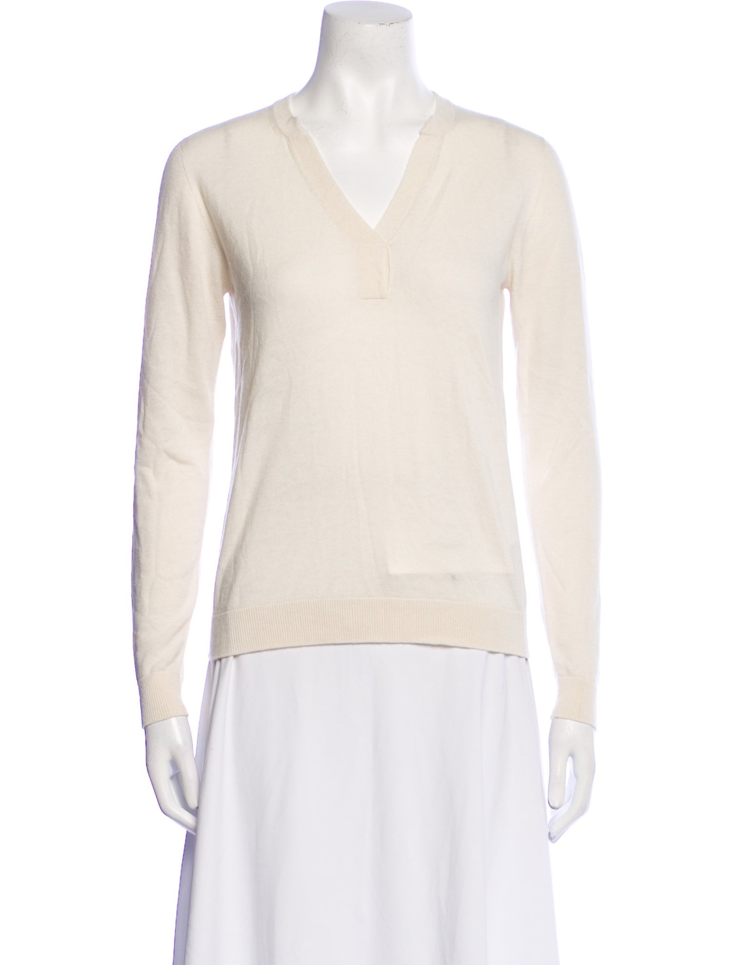 Majestic Filatures Cashmere V-Neck Sweater w/ Tags