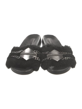 Mara and Mine Fur Chain-Link Accents Slides