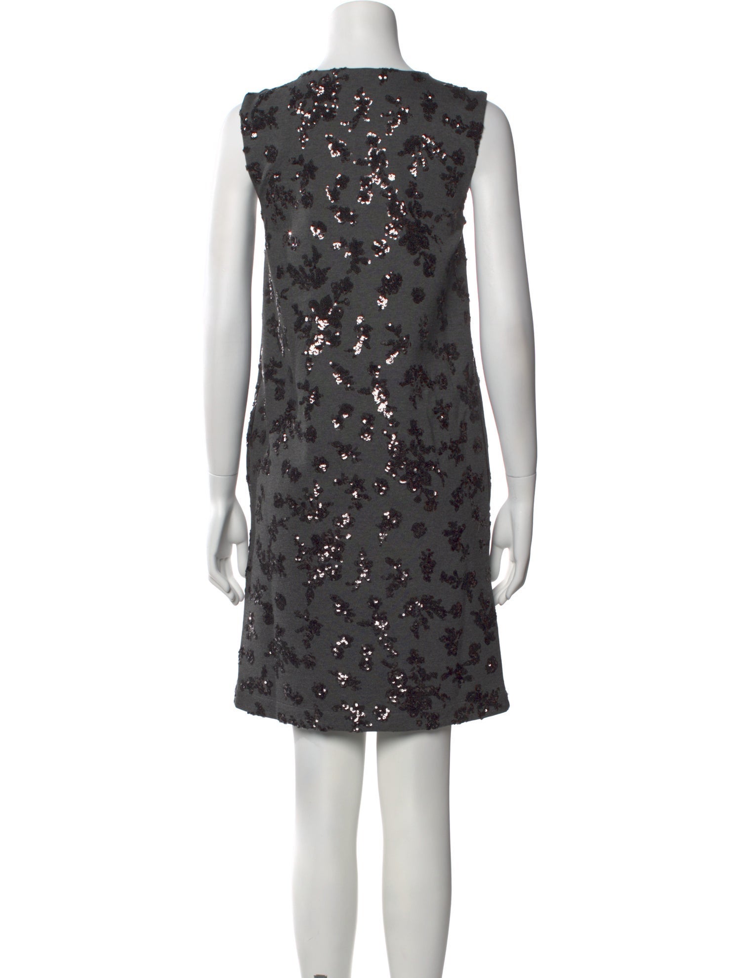 Weekend Max Mara V-Neck Mini Dress w/ Tags - Grey Dresses, Clothing - WMAMX53360 | The RealReal Weekend Max Mara V-Neck Mini Dress w/ Tags - Grey Dresses, Clothing - WMAMX53360 | The RealReal
