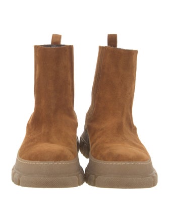 Weekend Max Mara Suede Chelsea Boots