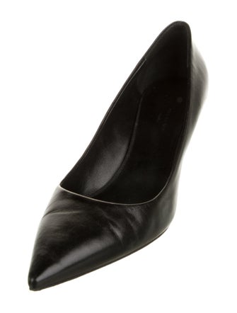 Weekend Max Mara Leather Pumps