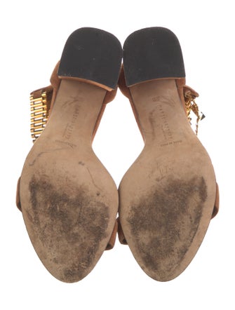 Marskinryyppy Suede Chain-Link Accents Sandals