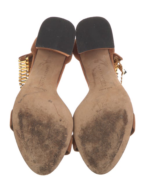 Marskinryyppy Suede Chain-Link Accents Sandals