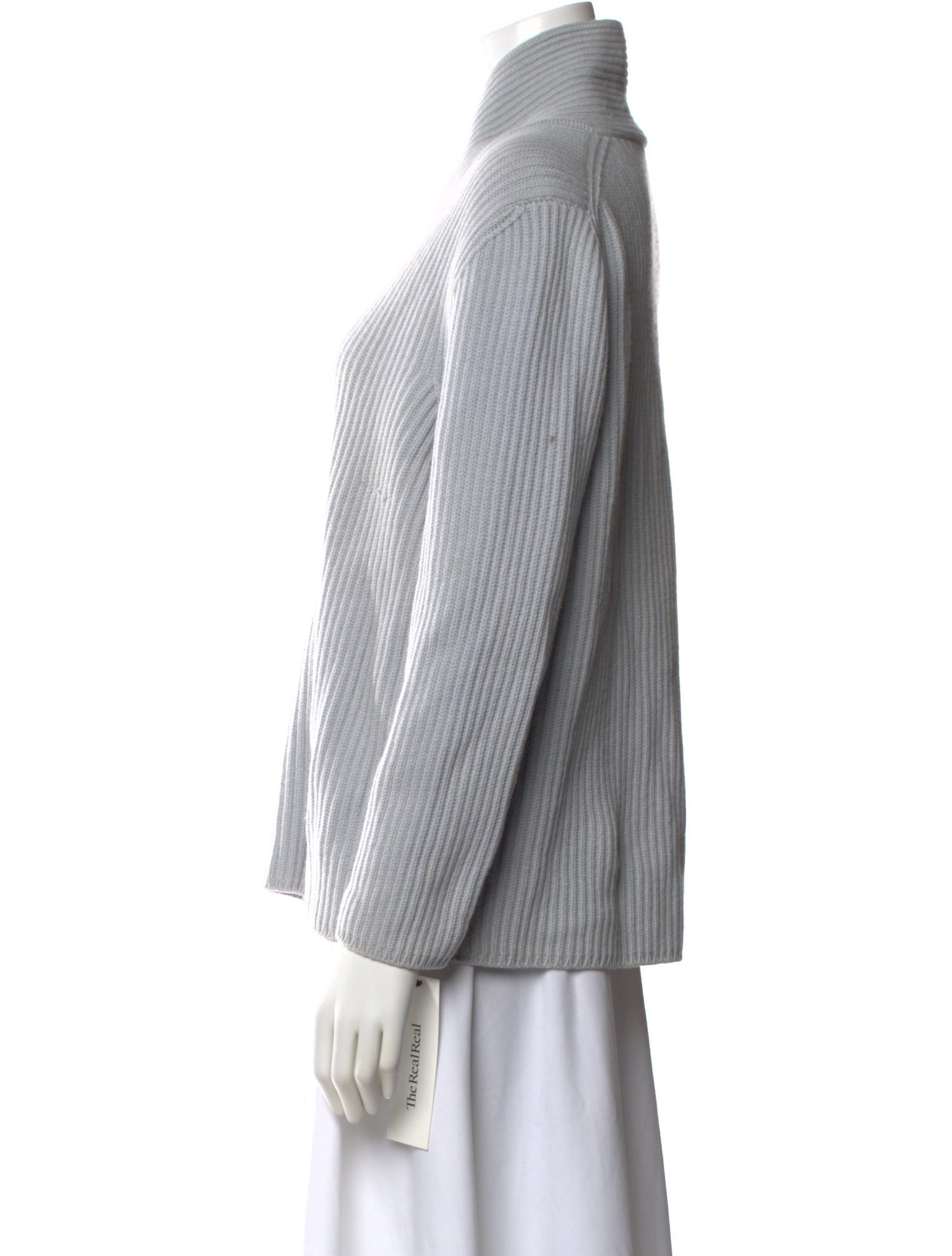 Manrico Cashmere Cashmere V-Neck Sweater