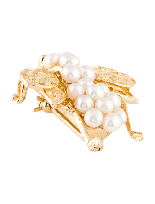 Mastoloni Pearls 14K Pearl Bee Brooch