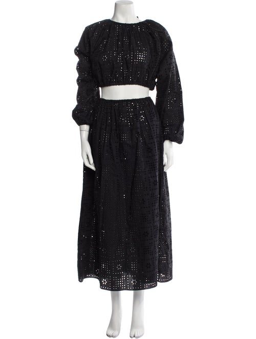 Matteau Lace Pattern Skirt Set