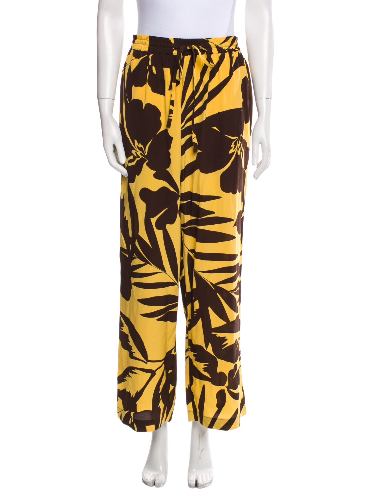 Matteau Silk Printed Lounge Set