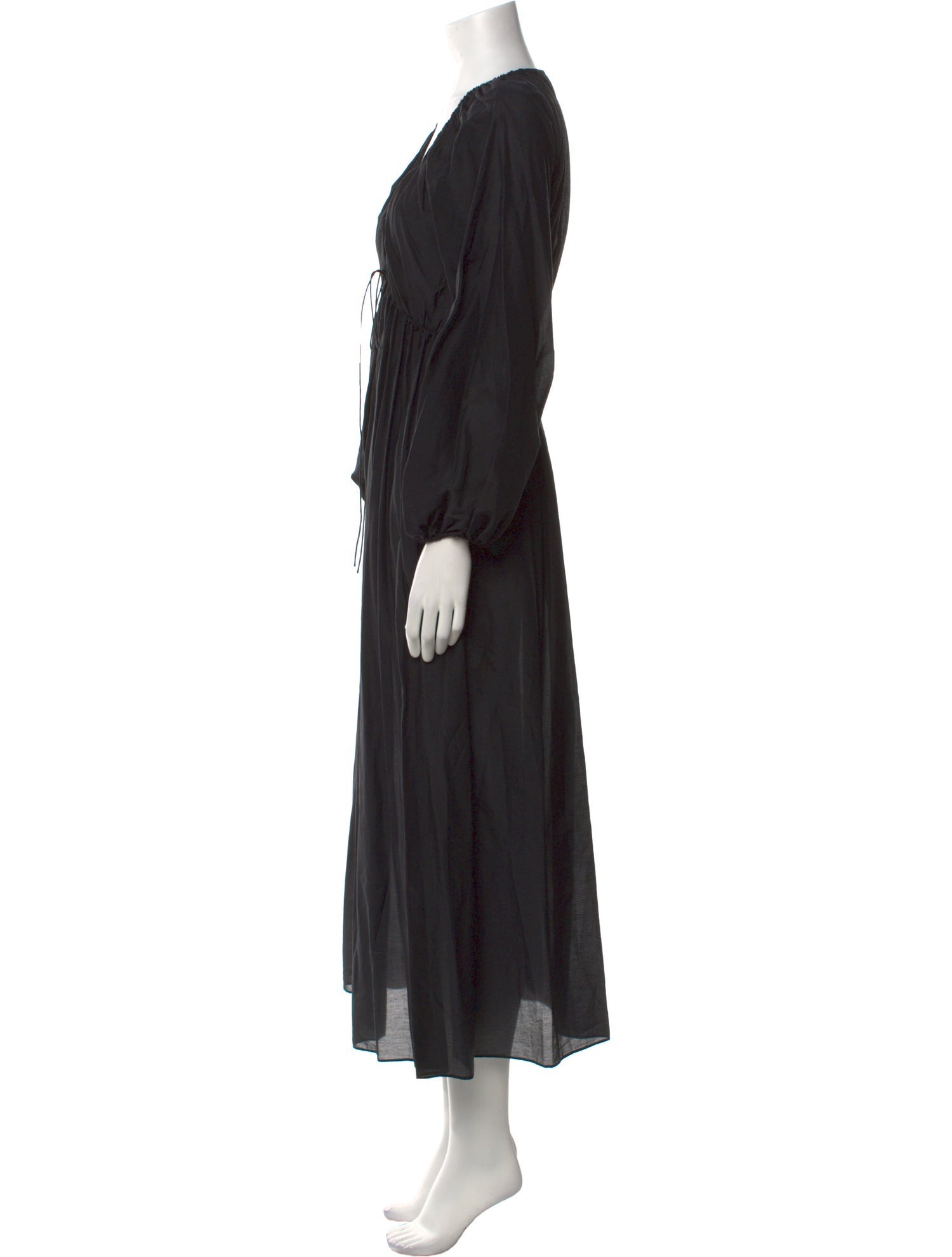 Matteau V-Neck Long Dress