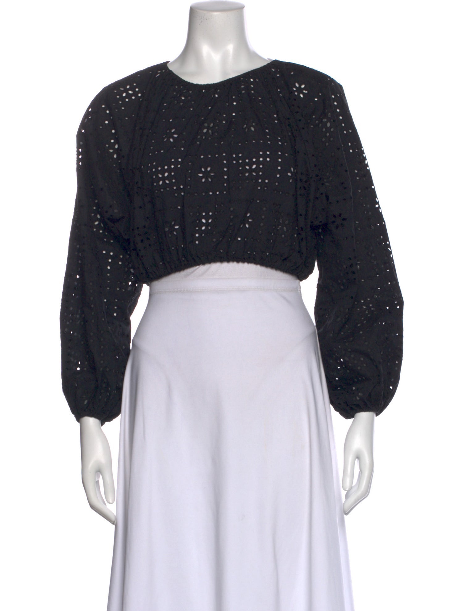 Matteau Patterned Crew Neck Crop Top