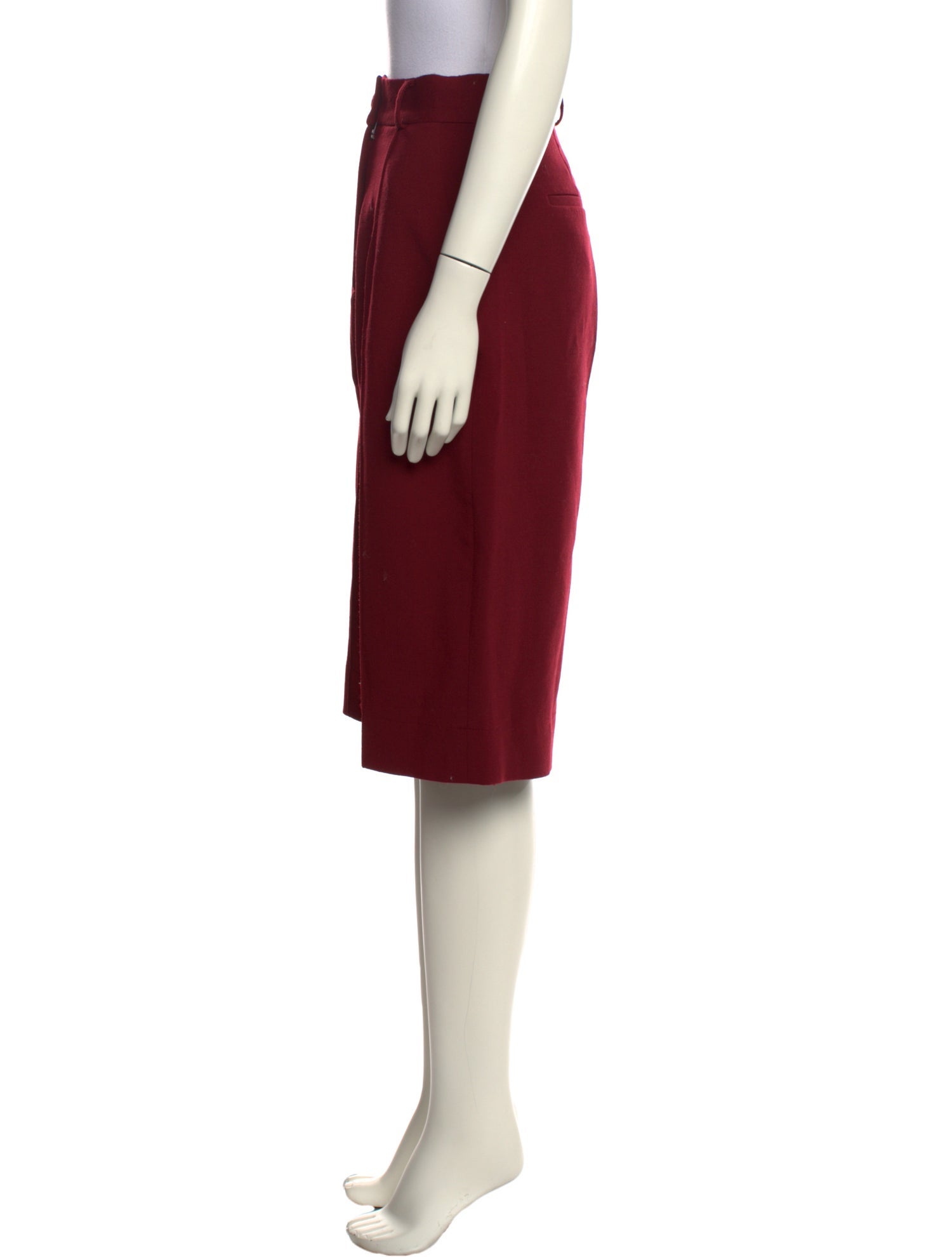 Matériel Tbilisi Knee-Length Shorts