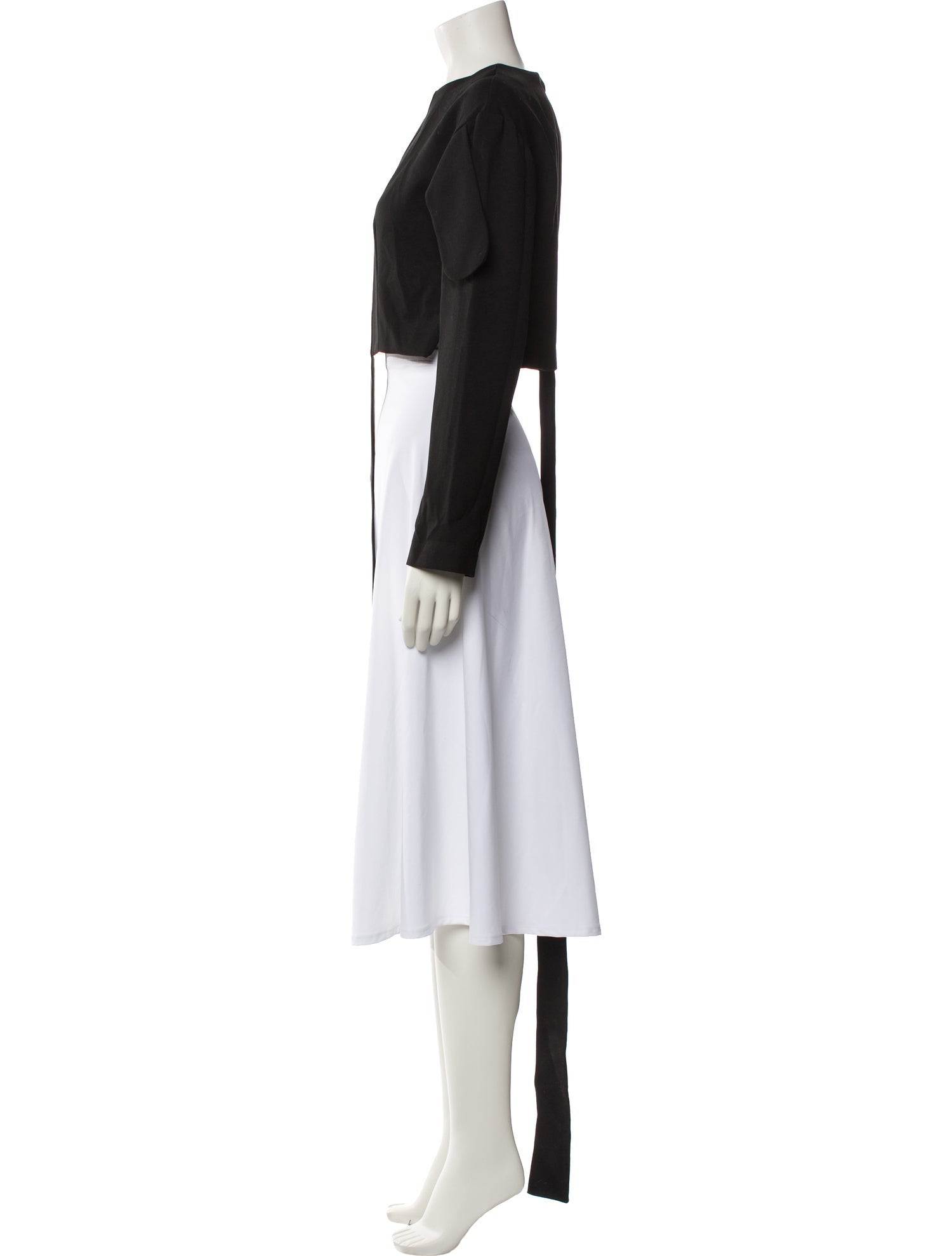 Matériel Tbilisi Crew Neck Long Sleeve Crop Top