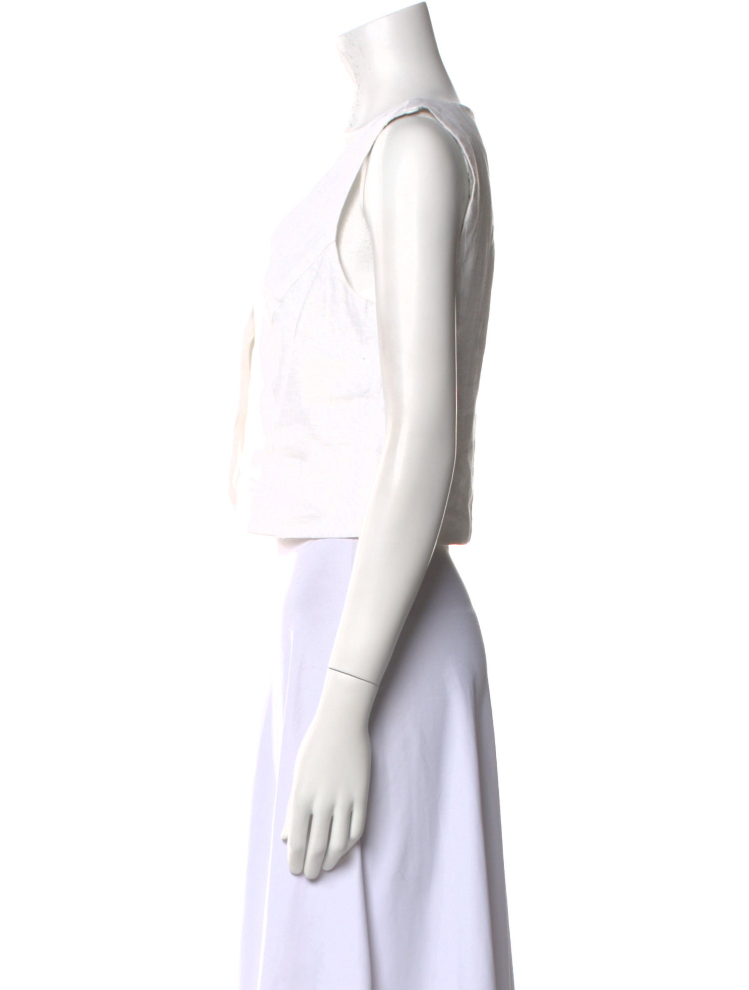 MadeWorn Linen V-Neck Crop Top