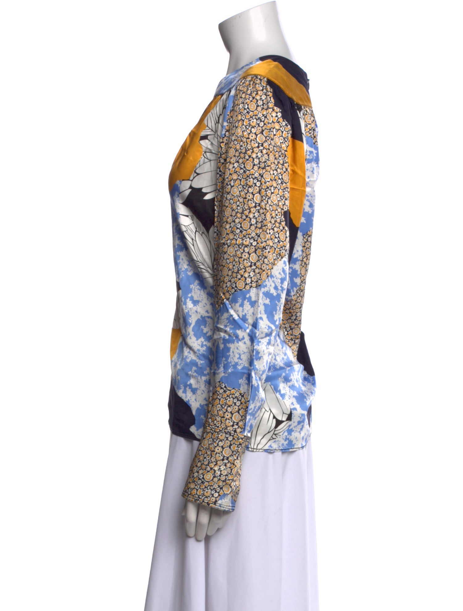 By Malene Birger Floral Print Crew Neck Button-Up Top