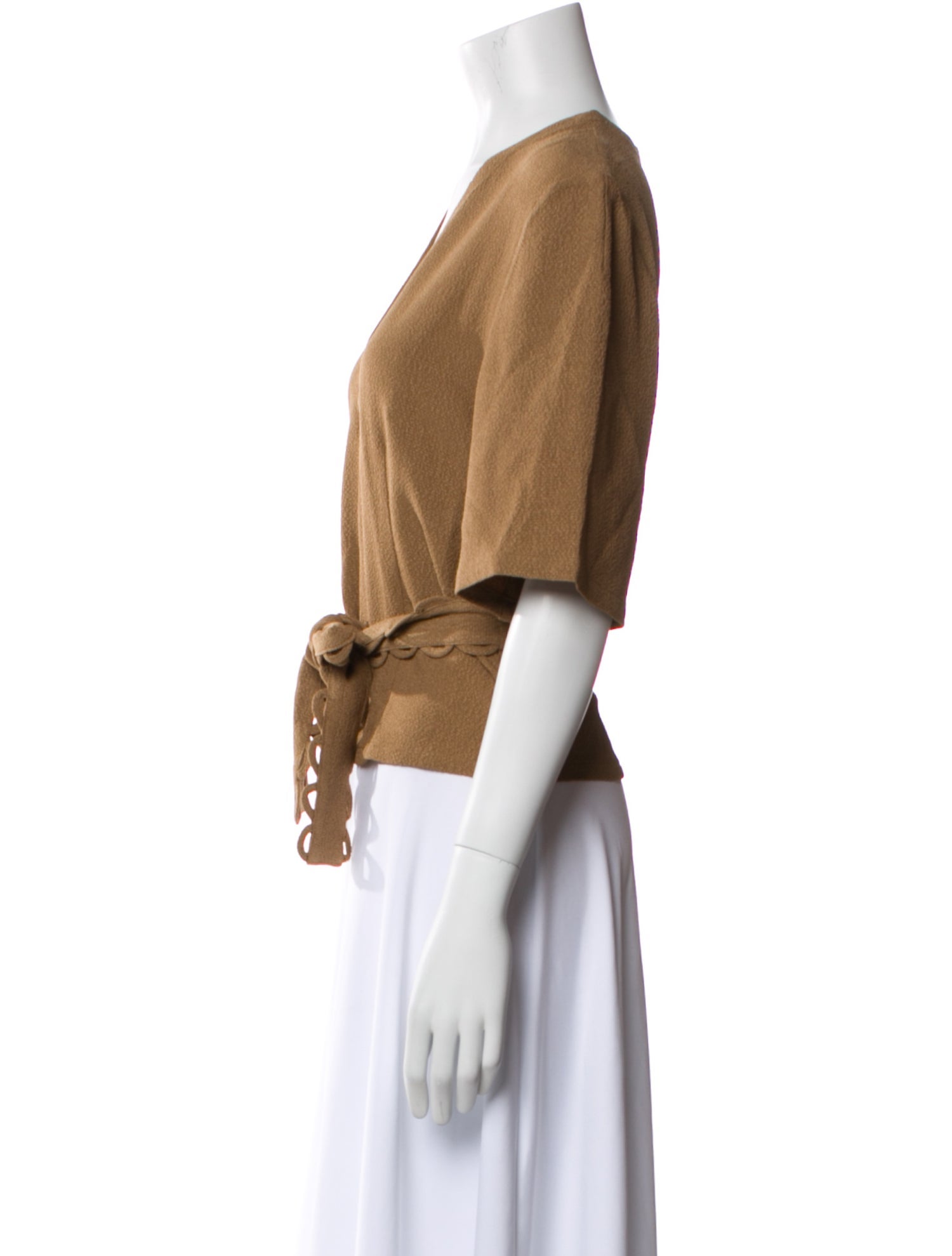 By Malene Birger V-Neck Short Sleeve Crop Top