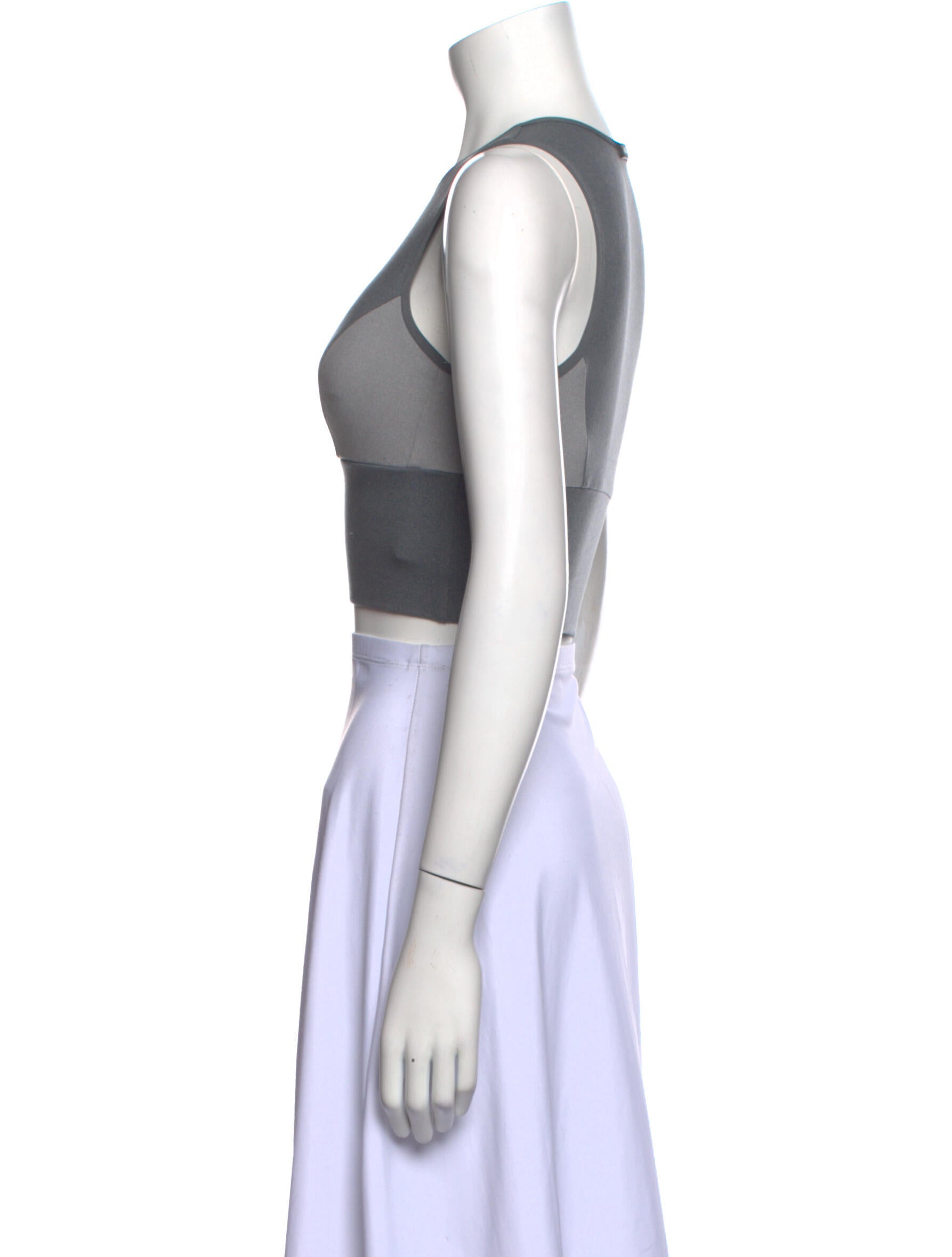 Michi Scoop Neck Sleeveless Crop Top