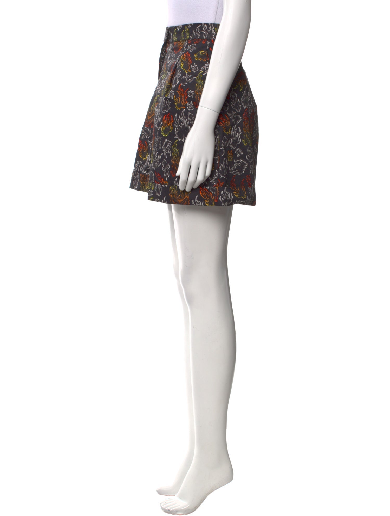 Marcell Von Berlin Printed Mini Shorts