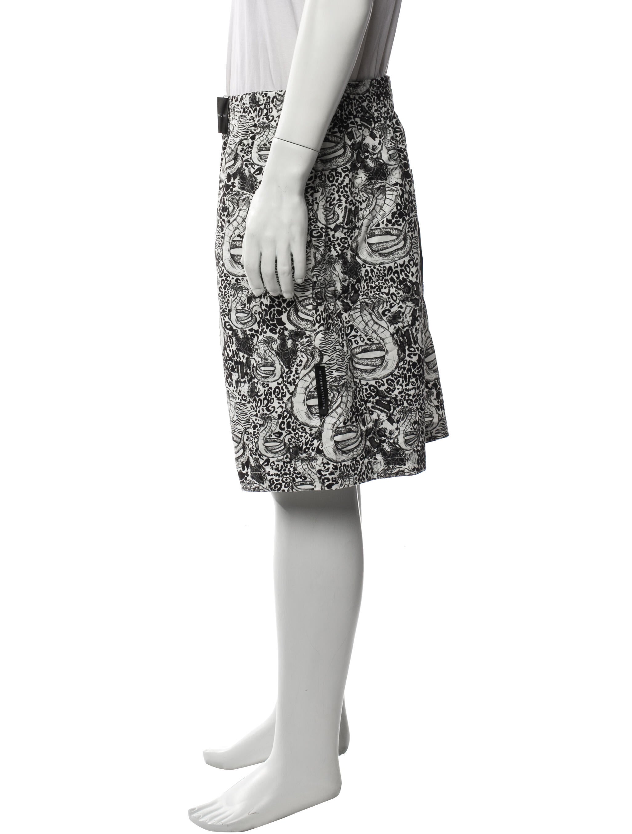 Marcell Von Berlin Printed Flat Front Shorts w/ Tags