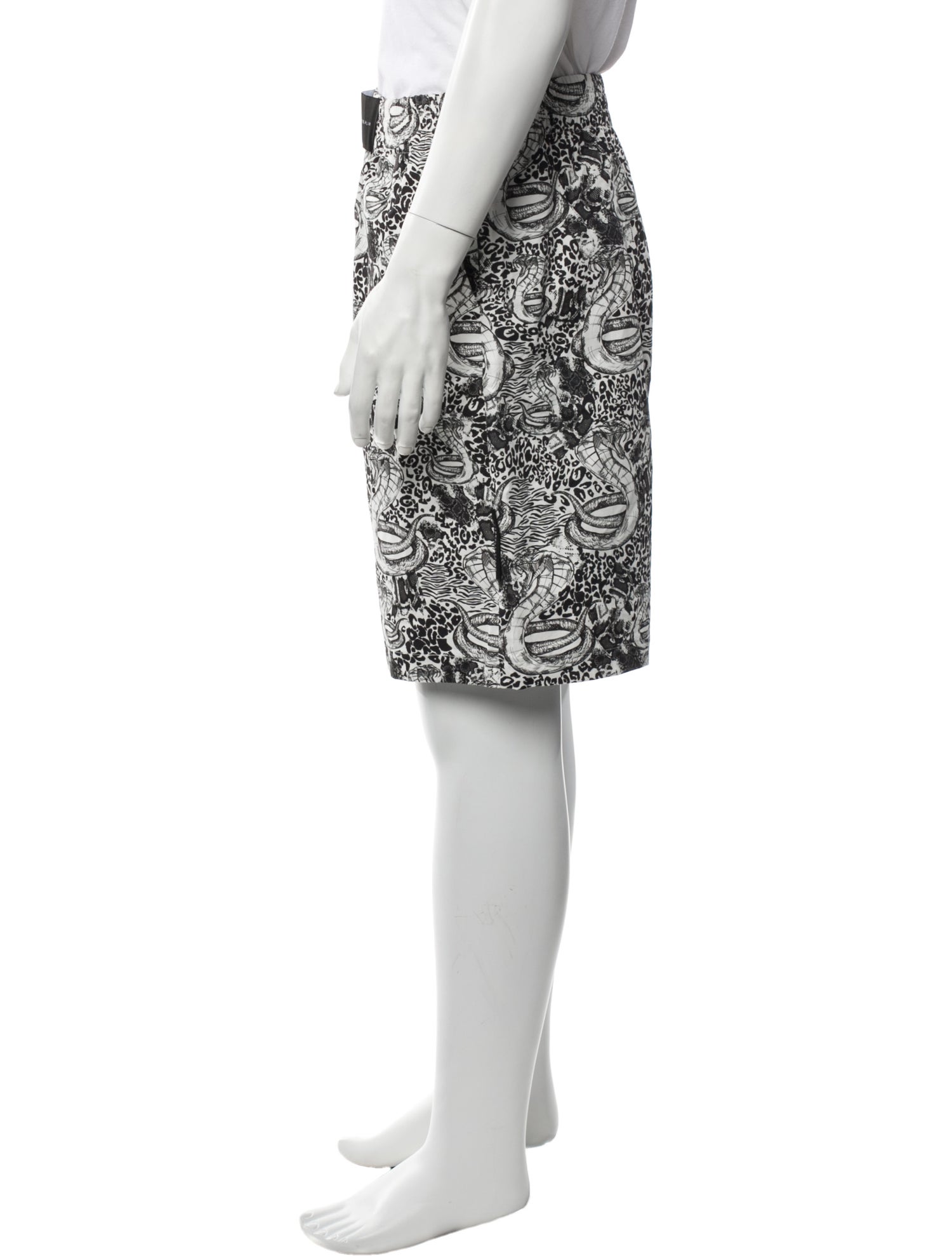 Marcell Von Berlin Printed Shorts w/ Tags