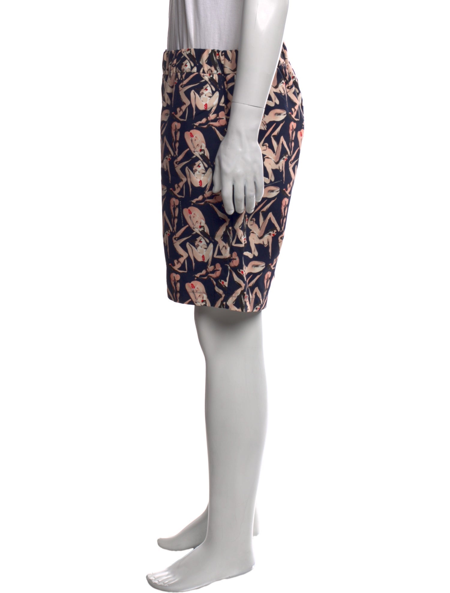 Marcell Von Berlin Printed Flat Front Shorts w/ Tags