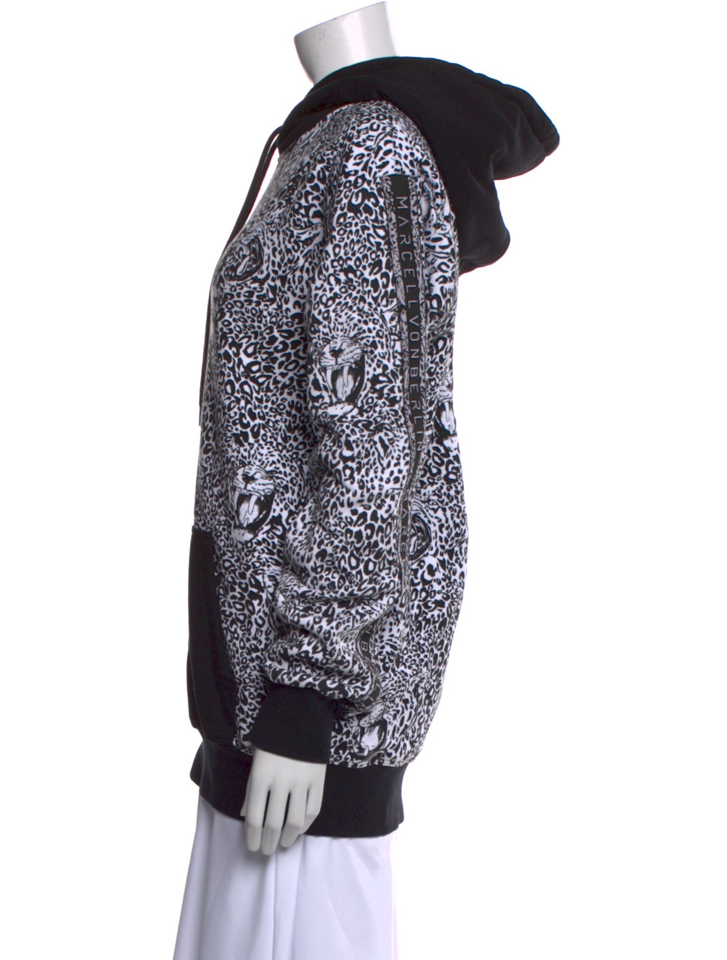 Marcell Von Berlin Printed Mock Neck Sweatshirt w/ Tags