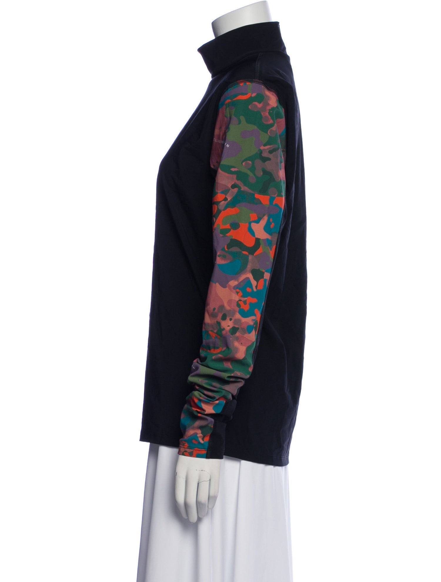 Marcell Von Berlin Printed Turtleneck Sweatshirt w/ Tags