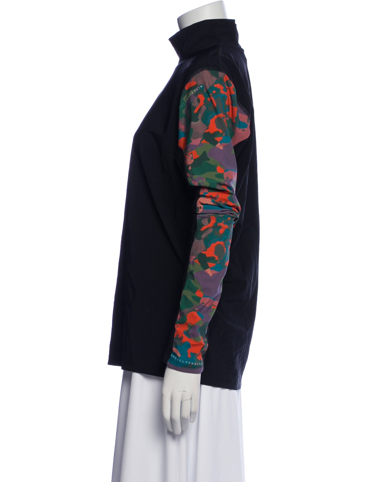 Marcell Von Berlin Printed Turtleneck Sweatshirt w/ Tags