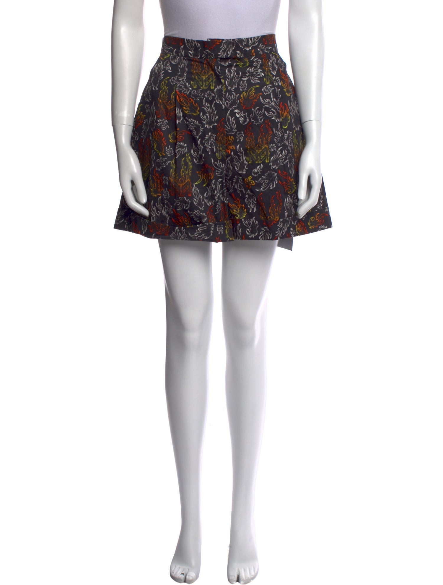 Marcell Von Berlin Printed Mini Shorts w/ Tags