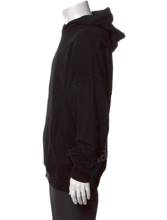 Marcell Von Berlin V-Neck Long Sleeve Hoodie